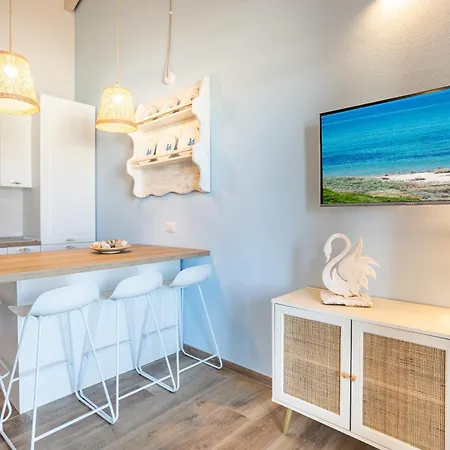 Lovely Feriehus Isola Rossa (Sassari)